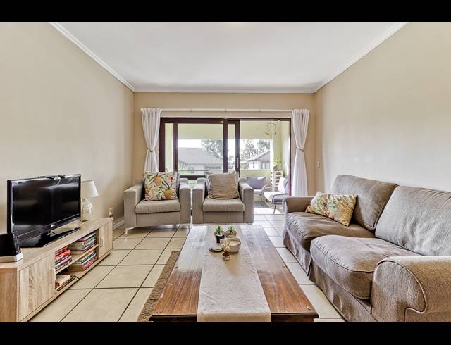 2 BEDROOM APARTMENT RENTED IN FOURWAYS